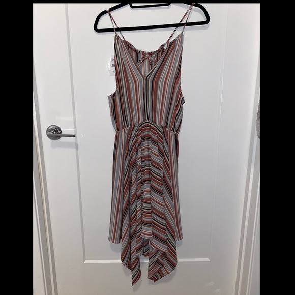 Soprano Striped Dress - Picture 5 of 6